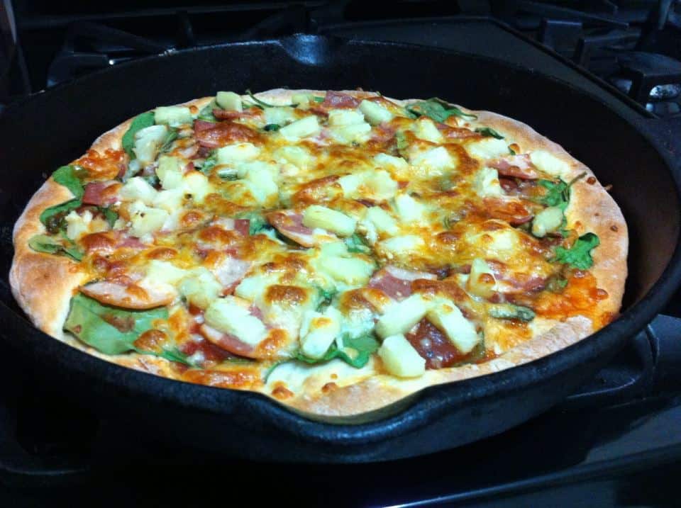 Making Pizza on my Cast Iron Skillet